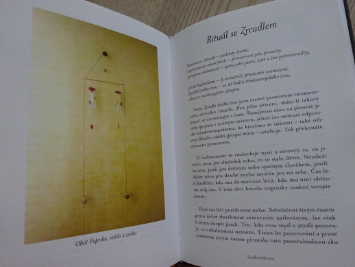 ZRCADLO ŽIVÉHO ČASU, MIROSLAV NOE, **an