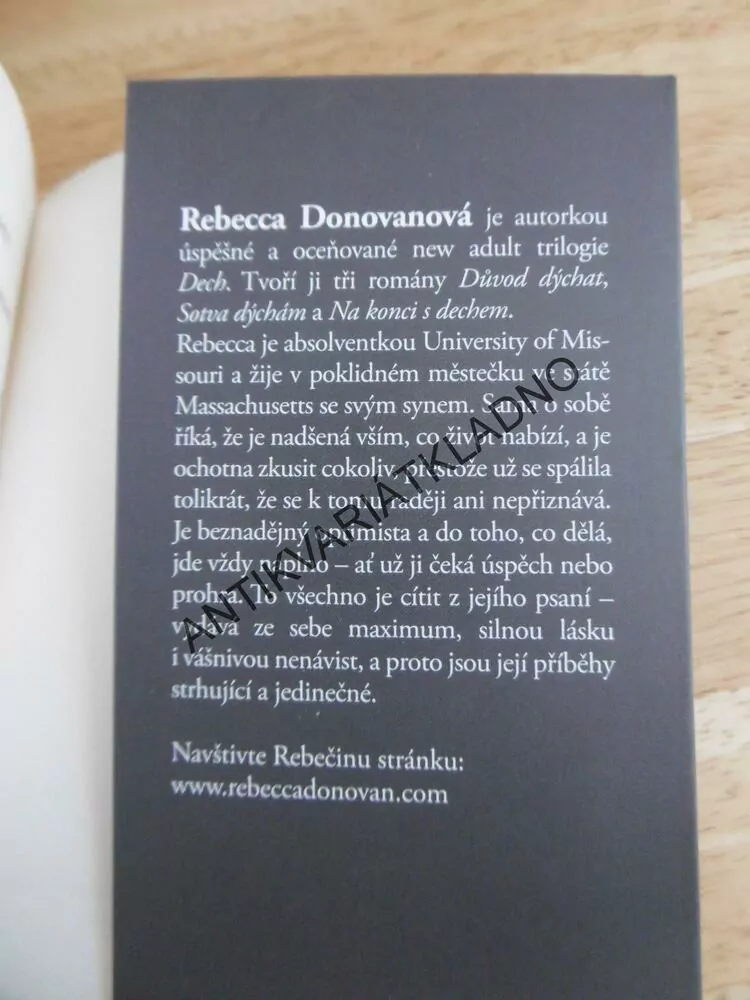 DŮVOD DÝCHAT, DECH, REBECCA DONOVANOVÁ