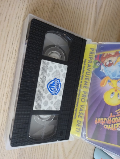 TOM & JERRY, CHYŤ SI MĚ!, VHS VIDEOKAZETA