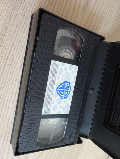 TORQUE, OHNIVÁ KOLA, VHS VIDEOKAZETA