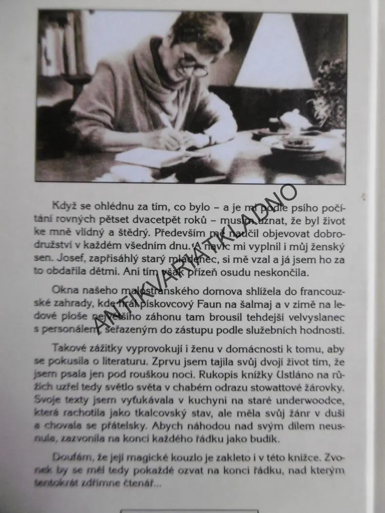 USTLÁNO NA RŮŽÍCH A POD NEBESY, JINDŘIŠKA SMETANOVÁ