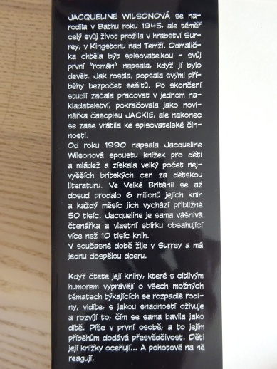 LOLA ROSE, JACQUELINE WILSONOVÁ, **an