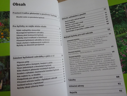BYLINKY DOMA A NA ZAHRADĚ, MARIE-LUISE KREUTER, **an