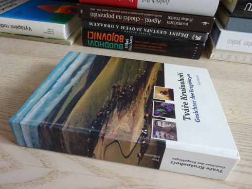 TVÁŘE KRUŠNOHOŘÍ, PETR MIKŠÍČEK, DVOJJAZYČNÉ, NĚMČINA, **an