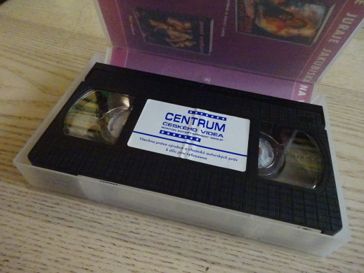 TAKMER RUŽOVÝ PRÍBEH, VHS VIDEOKAZETA