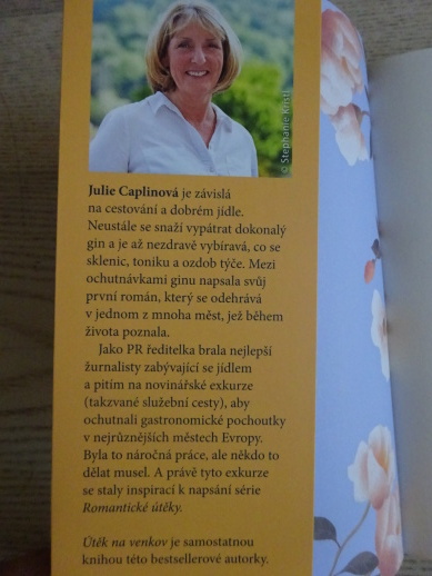 ÚTĚK NA VENKOV, JULIE CAPLINOVÁ, **an