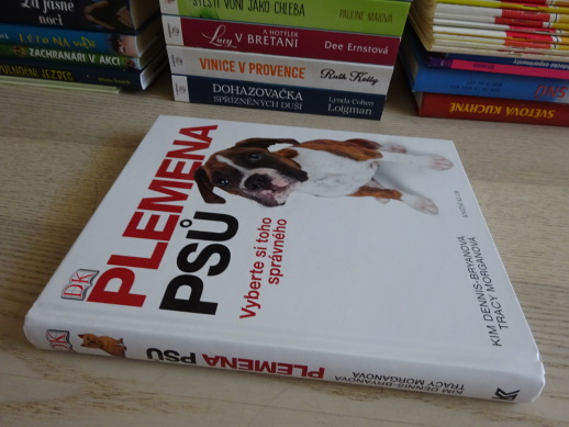 PLEMENA PSŮ, KIM DENNIS-BRYANOVÁ, TRACY MORGANOVÁ, **an