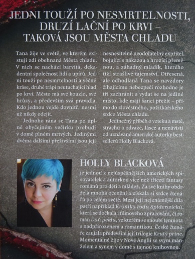 NEJCHLADNĚJŠÍ DÍVKA VE MĚSTĚ CHLADU, HOLLY BLACKOVÁ, **an