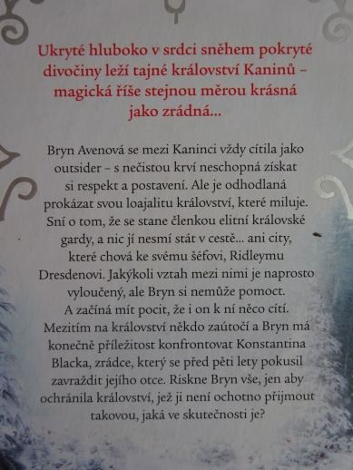 MRAZIVÝ OHEŇ, AMANDA HOCKINGOVÁ, KRONIKY KANINU, **an