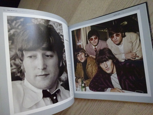 THE BEATLES, ILUSTROVANÁ BIOGRAFIE, **an