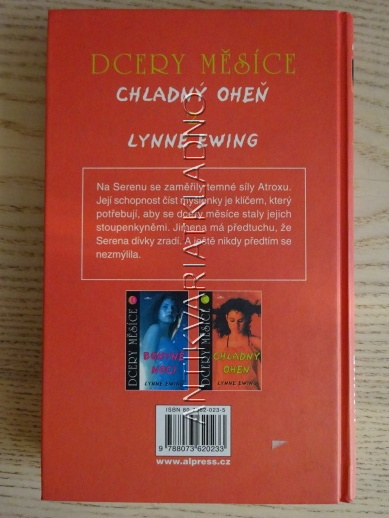 CHLADNÝ OHEŇ, LYNNE EWING, **an