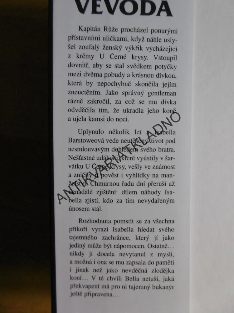 UTAJENÝ VÉVODA, JO BEVERLEY, **an