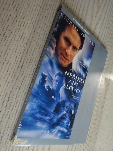 NĚRÍKEJ ANI SLOVO, DVD FILM