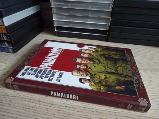 PAMÁTKÁŘI, DVD FILM