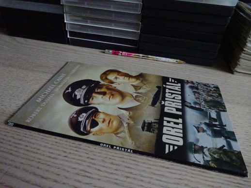 OREL PŘISTÁL, MICHAEL CAINE, SUTHERLAND, DUVALL, DVD FILM
