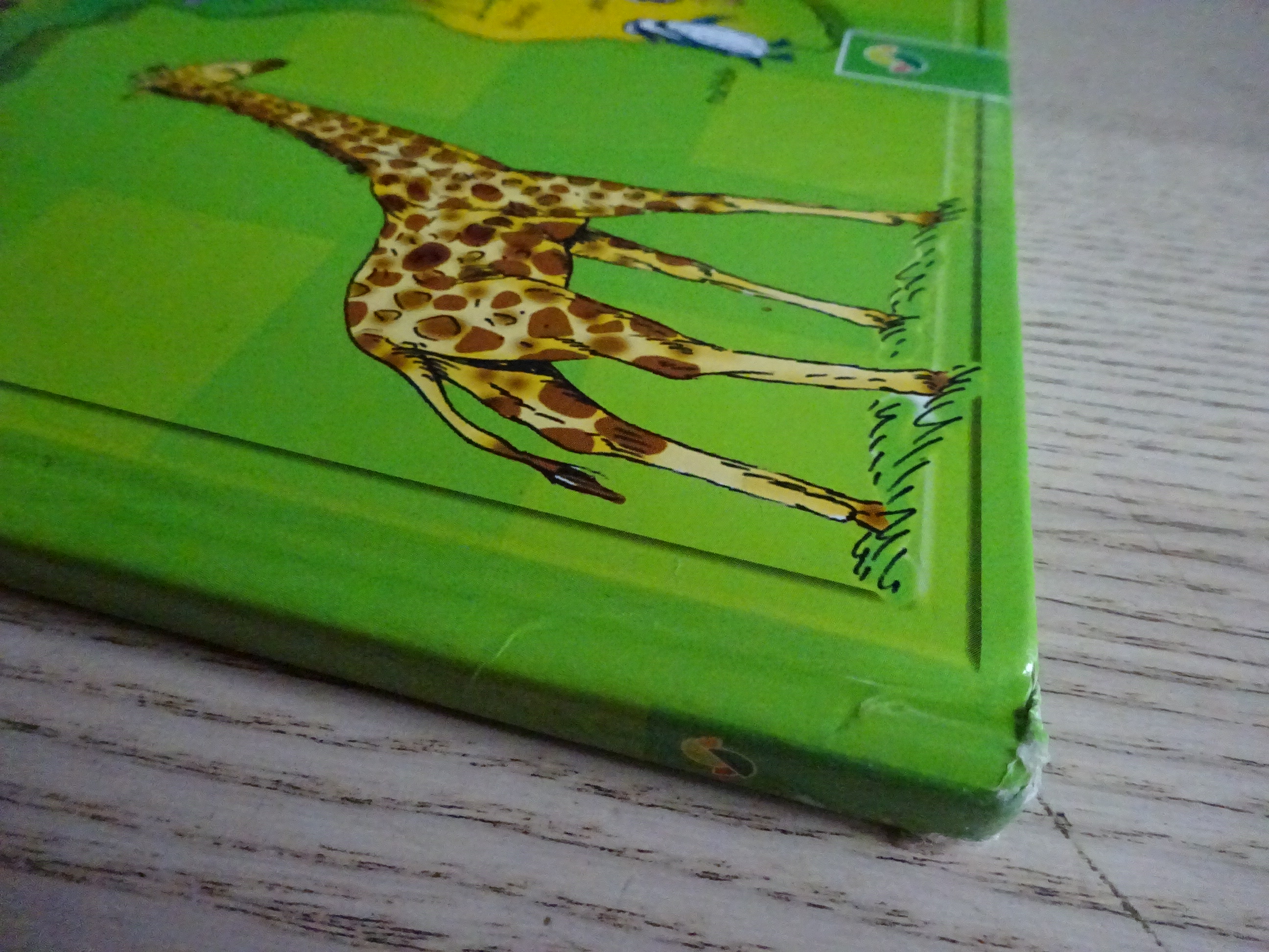 VELKÝ DĚTSKÝ ATLAS ZVÍŘAT, **an