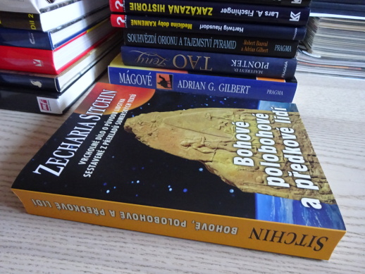 BOHOVÉ, POLOBOHOVÉ A PŘEDKOVÉ LIDÍ, ZECHARIA SITCHIN, **an