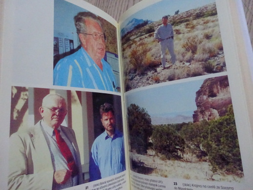 MIMOZEMŠŤANÉ Z ROSWELLU, JOHANNES VON BUTTLAR, **an