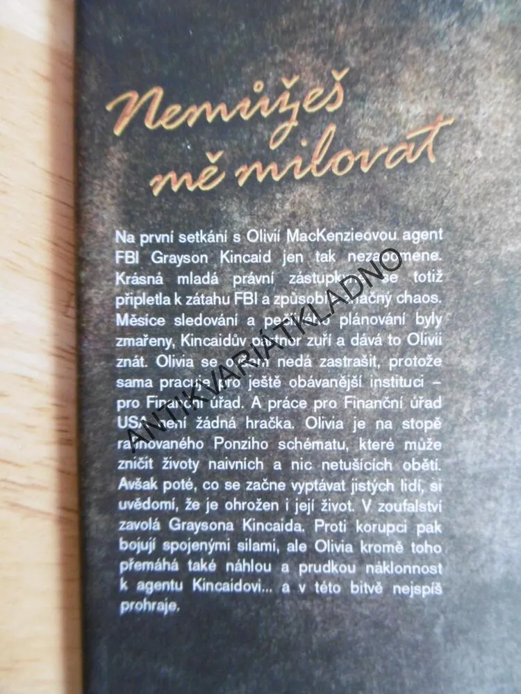 NEMŮŽEŠ MĚ MILOVAT, JULIE GARWOOD, GARWOODOVÁ