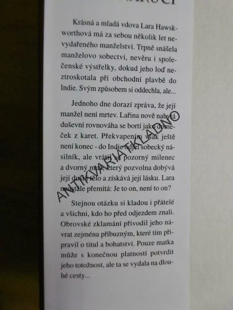 CIZÍ MUŽ V MÉM NÁRUČÍ, LISA KLEYPAS, **an