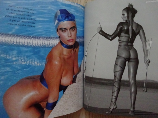 PLAYBOY, 8/2004