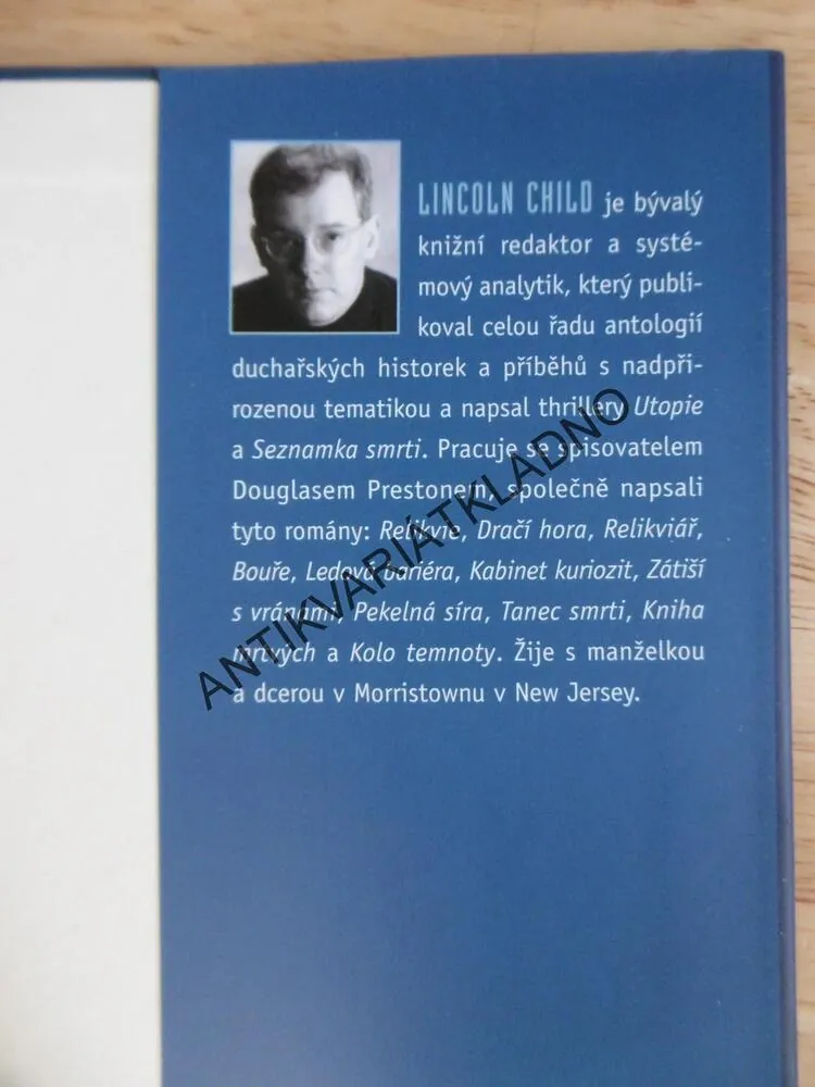 LEDOVÁ KLETBA, LINCOLN CHILD
