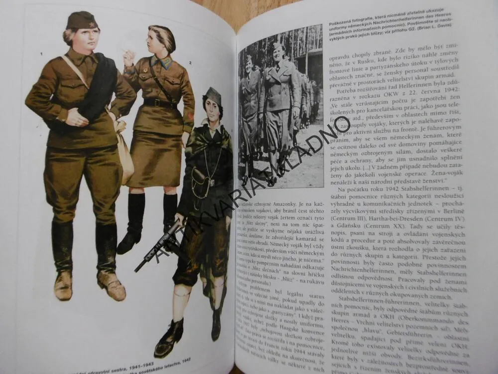 ŽENY VE VÁLCE 1939-45, BRITSKÉ, AMERICKÉ, NĚMECKÉ A RUSKÉ PŘÍSLUŠNICE ARMÁD, **an