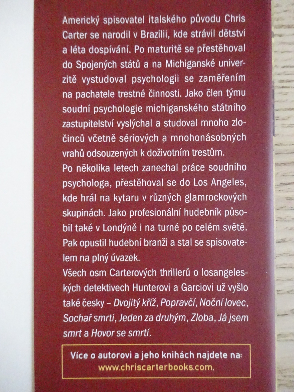 HOVOR SE SMRTÍ, CHRIS CARTER, **an