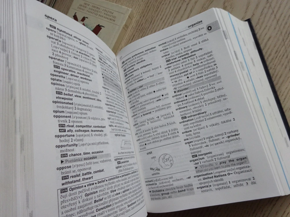 ANGLICKO-ČESKÝ, ČESKO-ANGLICKÝ SLOVNÍK, **an