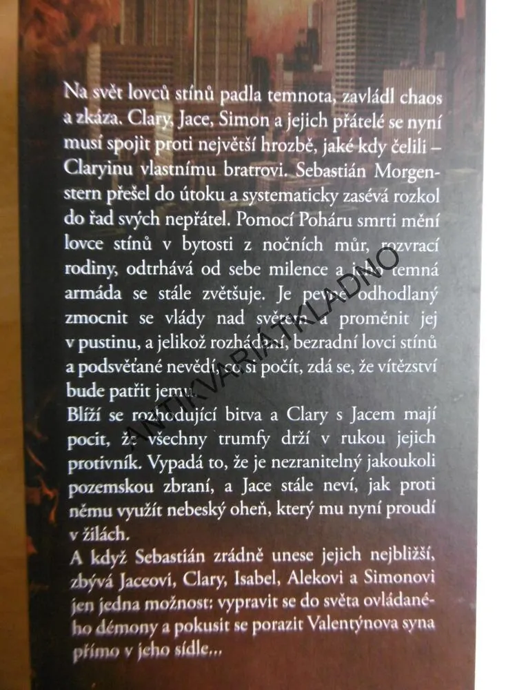 NÁSTROJE SMRTI, MĚSTO NEBESKÉHO OHNĚ, CASSANDRA CLAREOVÁ