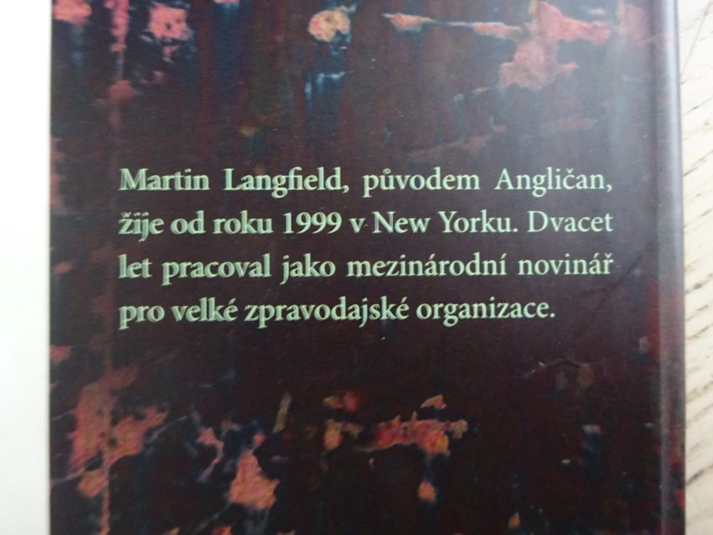 DÉMONIUM, MARTIN LANGFIELD, **an