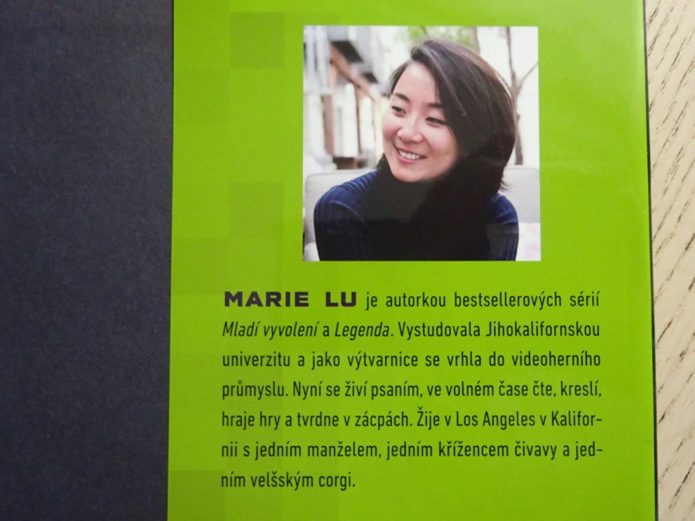 WILDCARD: DIVOKÁ KARTA, MARIE LU, **an