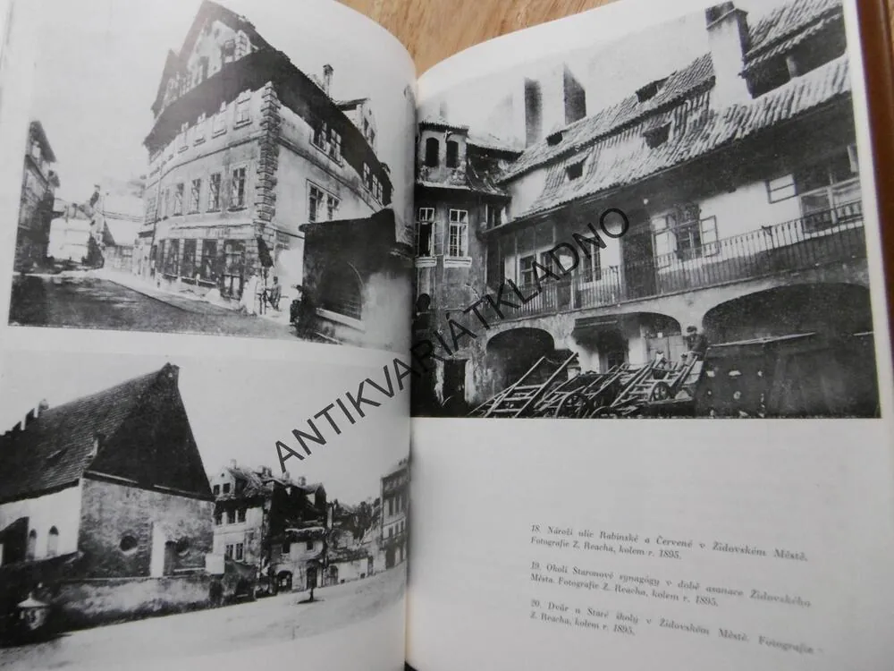 PRAŽSKÝ SBORNÍK HISTORICKÝ XXII, 1989, P-A