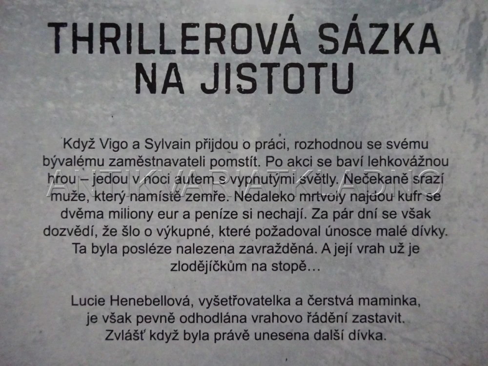 POKOJ MRTVÝCH, FRANCK THILLIEZ, **an