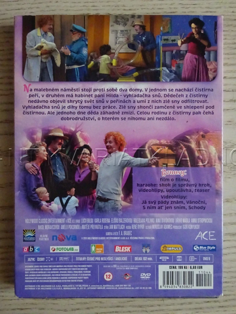 V PEŘINĚ, DVD FILM ČR