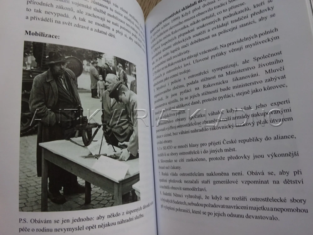 AFORISMY A NĚCO NAVÍC, JAN LUKÁŠ, **an