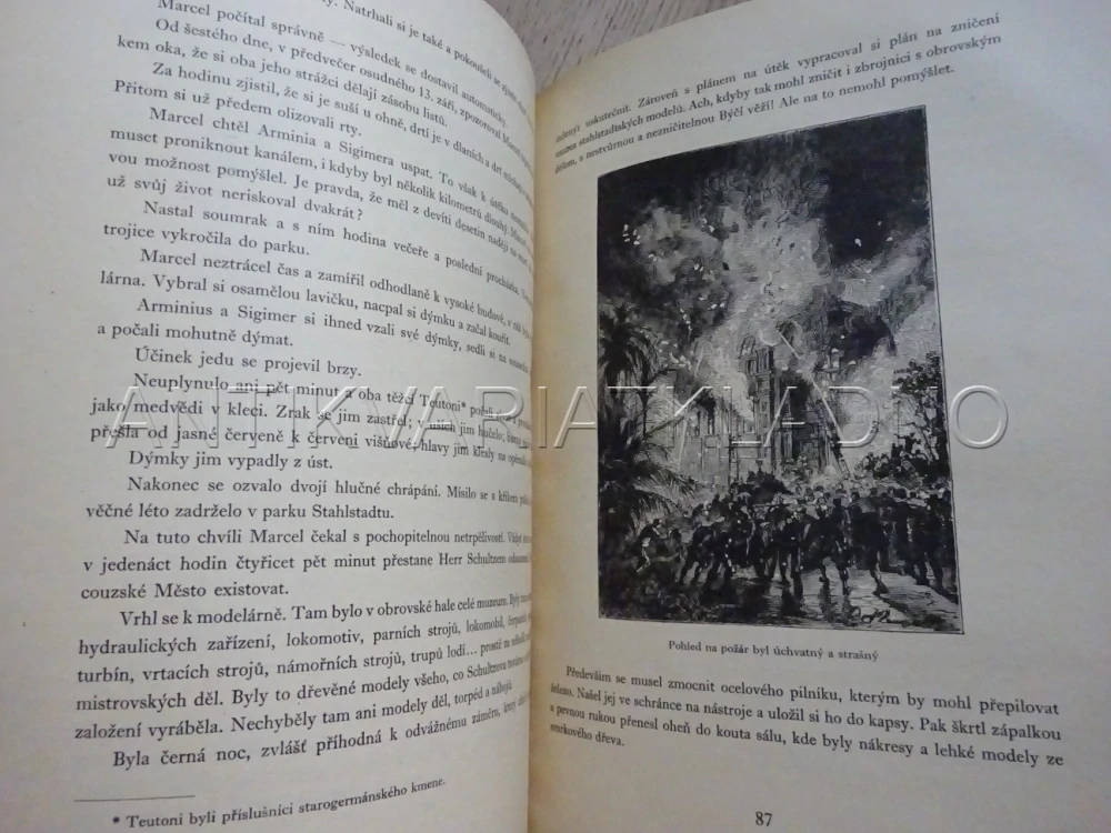 OCELOVÉ MĚSTO, JULES VERNE, **an