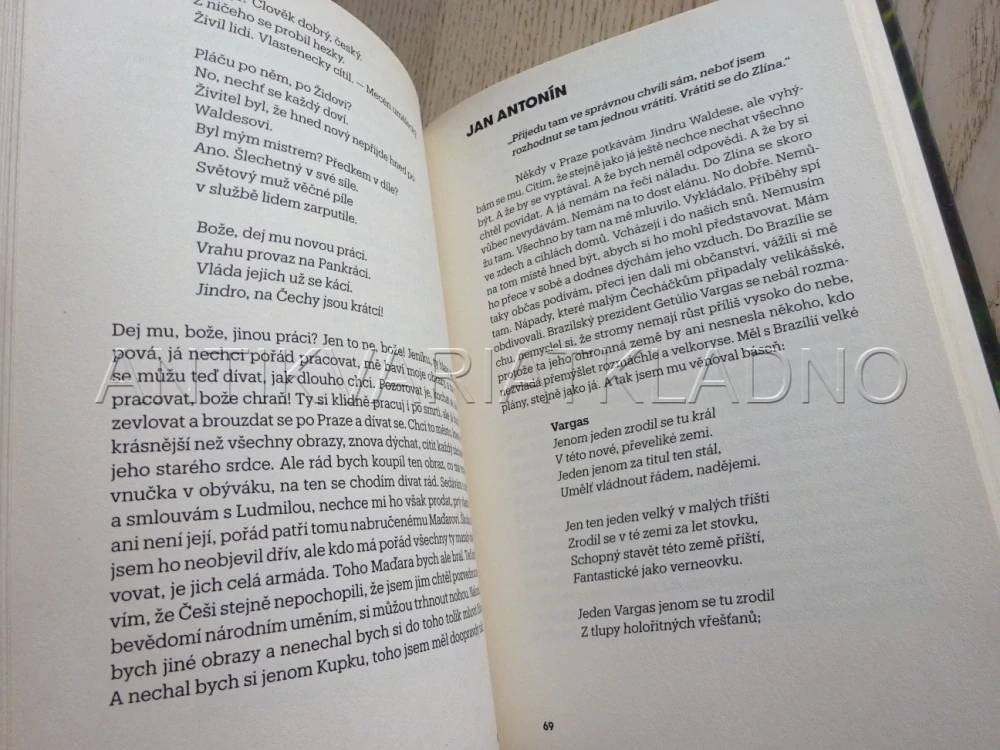 S BAŤOU V DŽUNGLI, MARKÉTA PILÁTOVÁ, **an