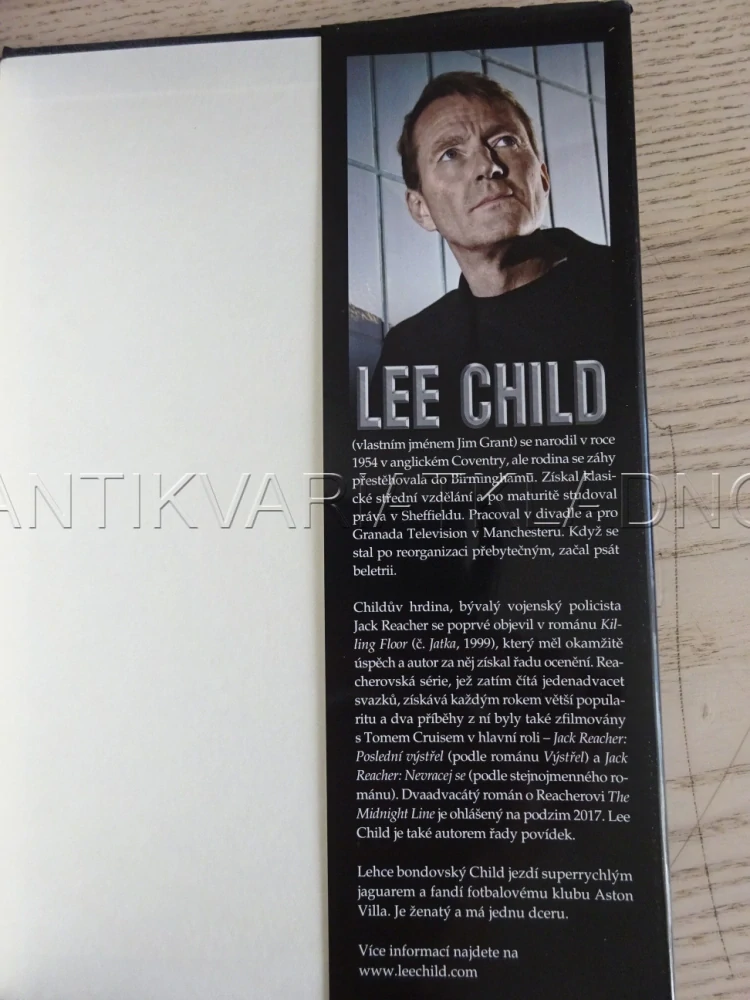 VEČERNÍ ŠKOLA, LEE CHILD, **an