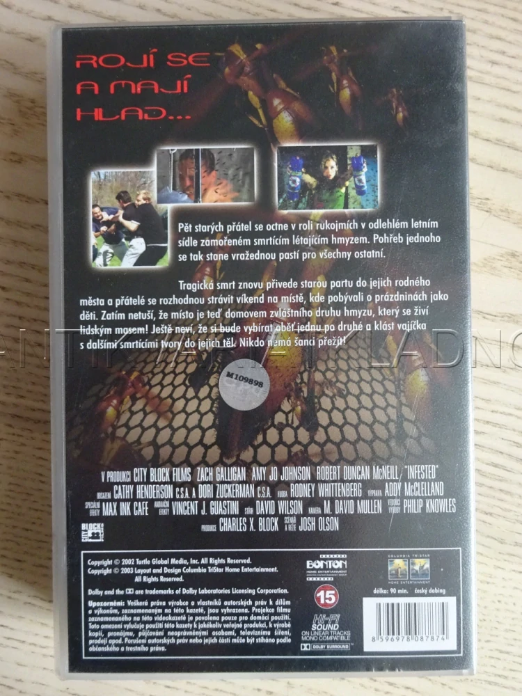 INVAZE SMRTÍCÍHO HMYZU, VHS