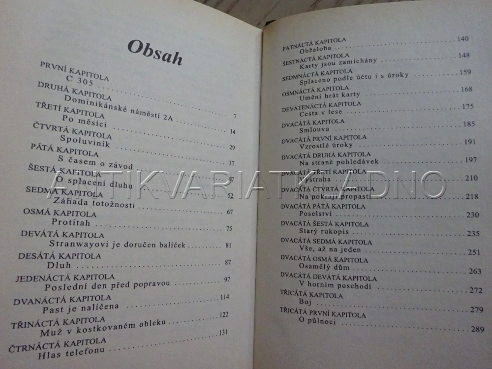 ČERVENÝ ZÁPISNÍK, FRANK L. PACKARD, **an
