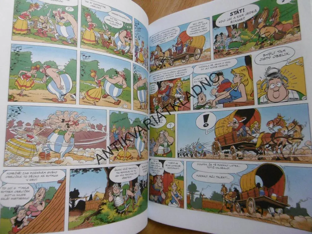 ASTERIX A LATRAVIATA, KOMIKS, UDERZO