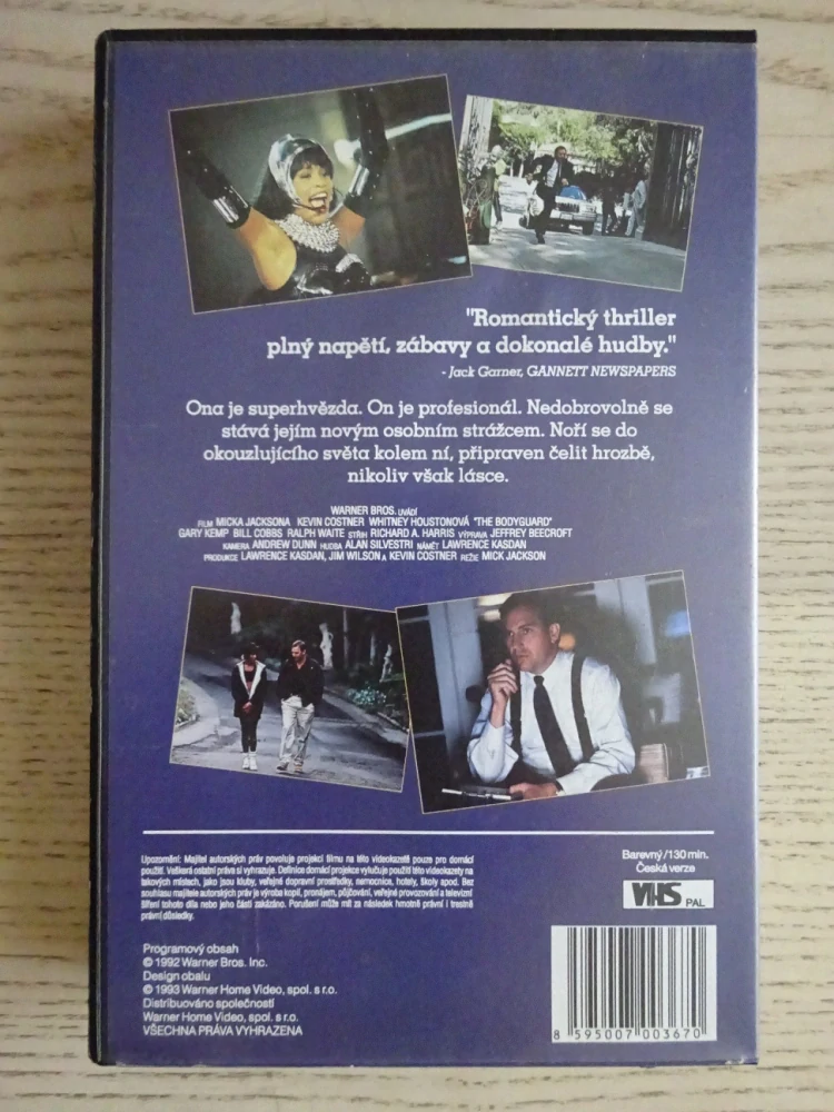 OSOBNÍ STRÁŽCE, VHS VIDEOKAZETA