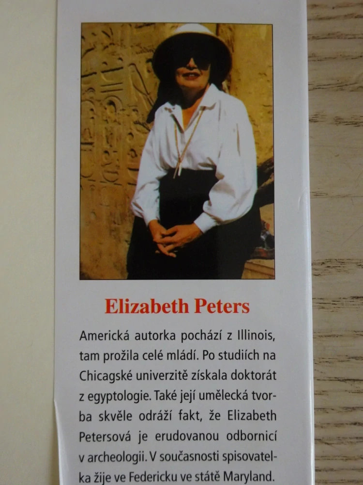 TAJEMSTVÍ BOHA SLUNCE, ELIZABETH PETERS, **an