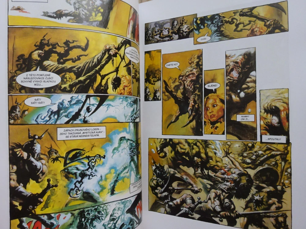 KOMIKS CREW 2, 26/2009, SLÁINE, SOUDCE DREDD, SINISTER A DEXTER