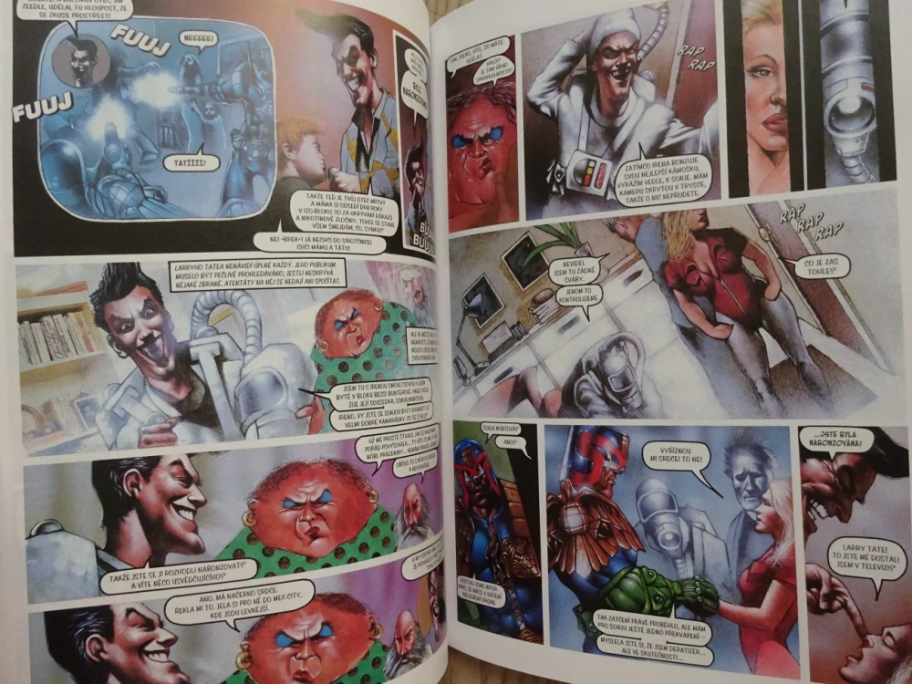 KOMIKS CREW 2, 27/2010, SOUDCE DREDD, SLÁINE, SINISTER A DEXTER