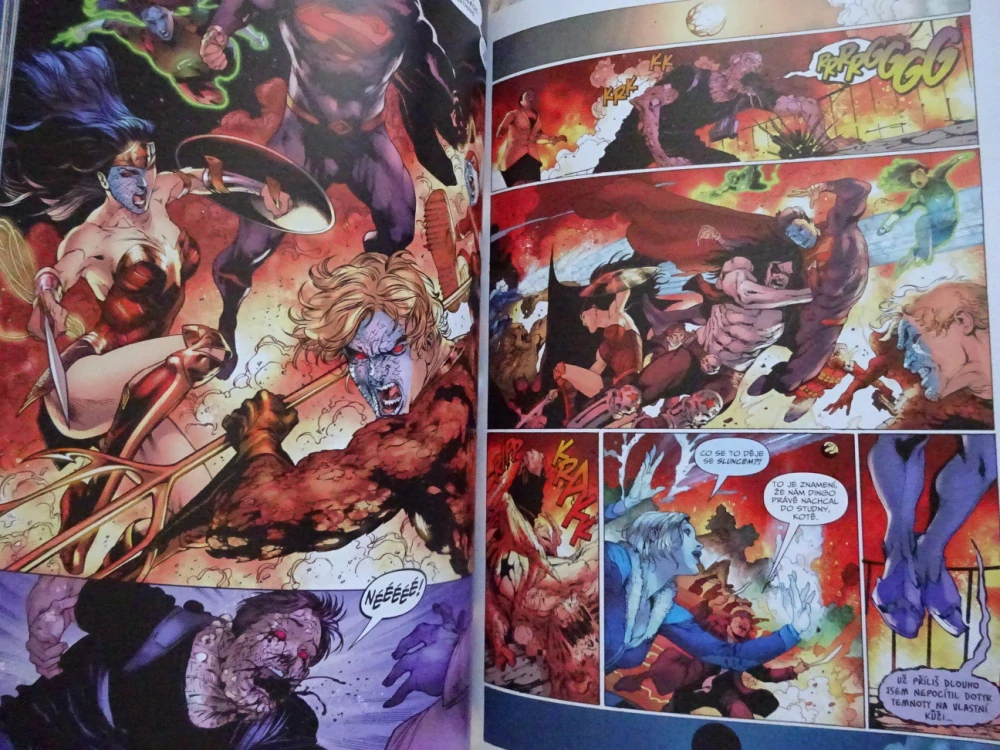 LIGA SPRAVEDLNOSTI VS. SEBEVRAŽEDNÝ ODDÍL, KNIHA DRUHÁ, KOMIKS DC COMICS, **an
