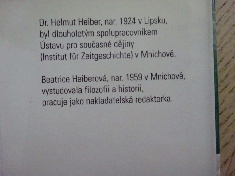 ODVRÁCENÁ TVÁŘ HÁKOVÉHO KŘÍŽE, NEZNÁMÁ FAKTA O VŮDCÍCH TŘETÍ ŘÍŠE, **an
