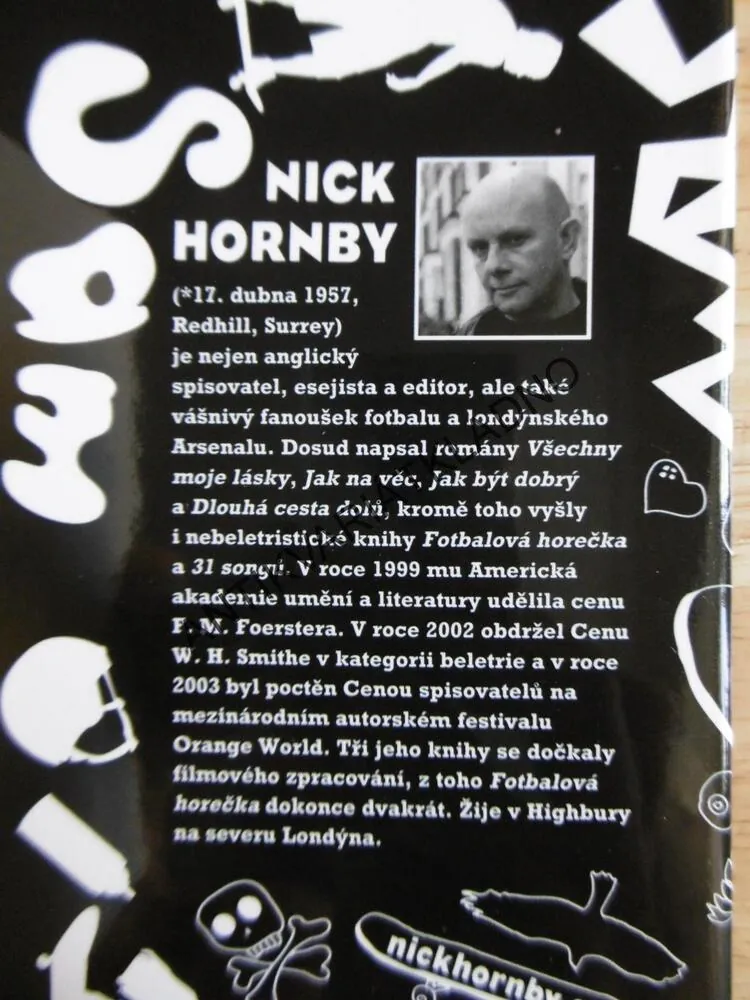 PO HLAVĚ, NICK HORNBY, **an