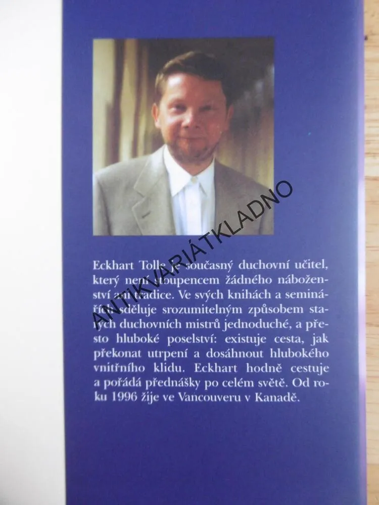 TICHO PROMLOUVÁ, ECKHART TOLLE
